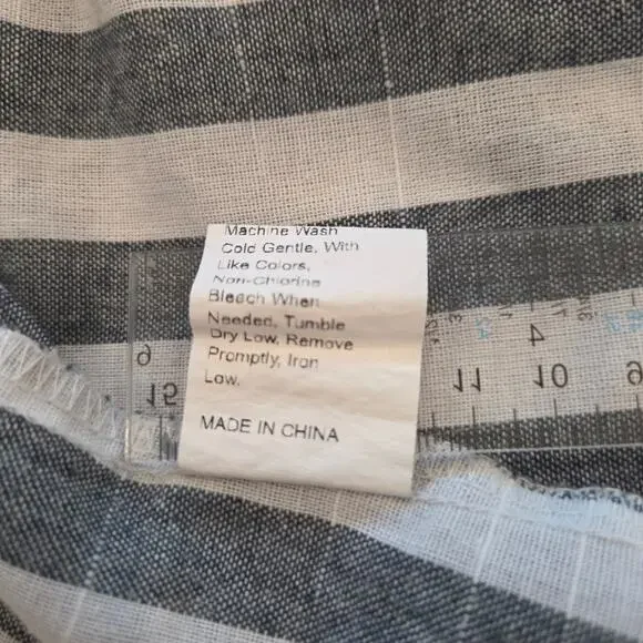 Emery Rose Flutter Sleeve Blue White Striped Embroidered Floral Blouse Womens L - Picture 12 of 12